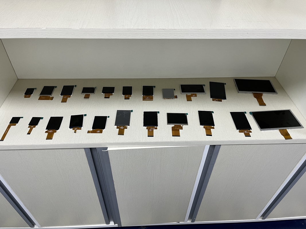 Ukuran Kecil Tipe Polcd 3.5 '' Layar Sentuh LCD TFT 320x480 IC Driver ILI9488
